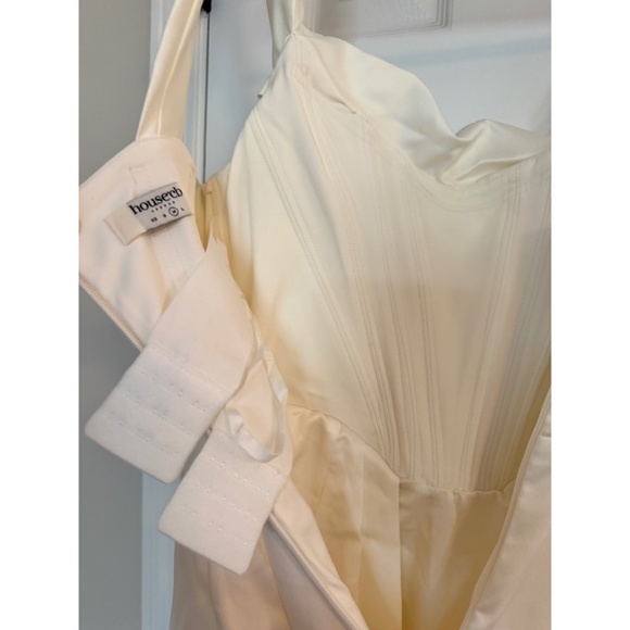 House of CB DELPHINE Wedding Dress Ivory Draped Corset Bridal Gown - Medium - Picture 15 of 16